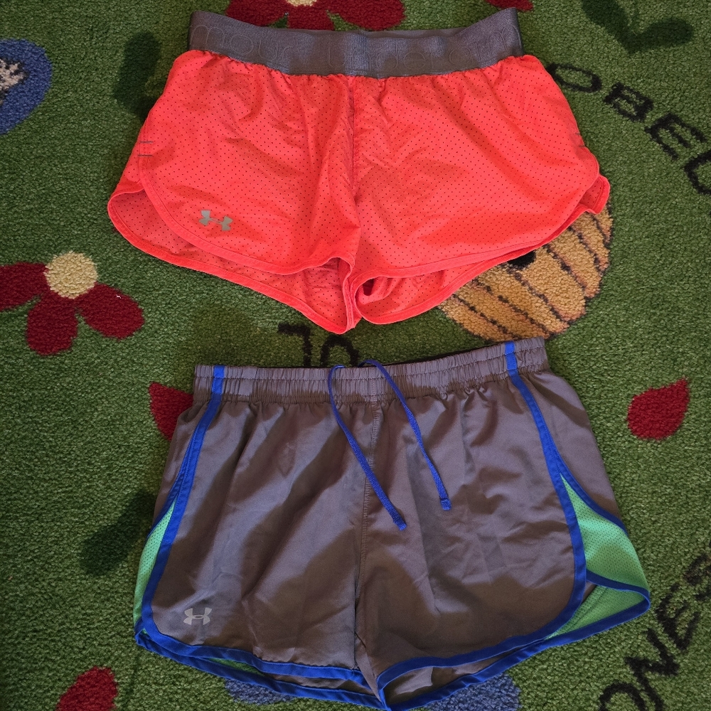 Women's Under Armour Semi-Fitted Shorts Size Small